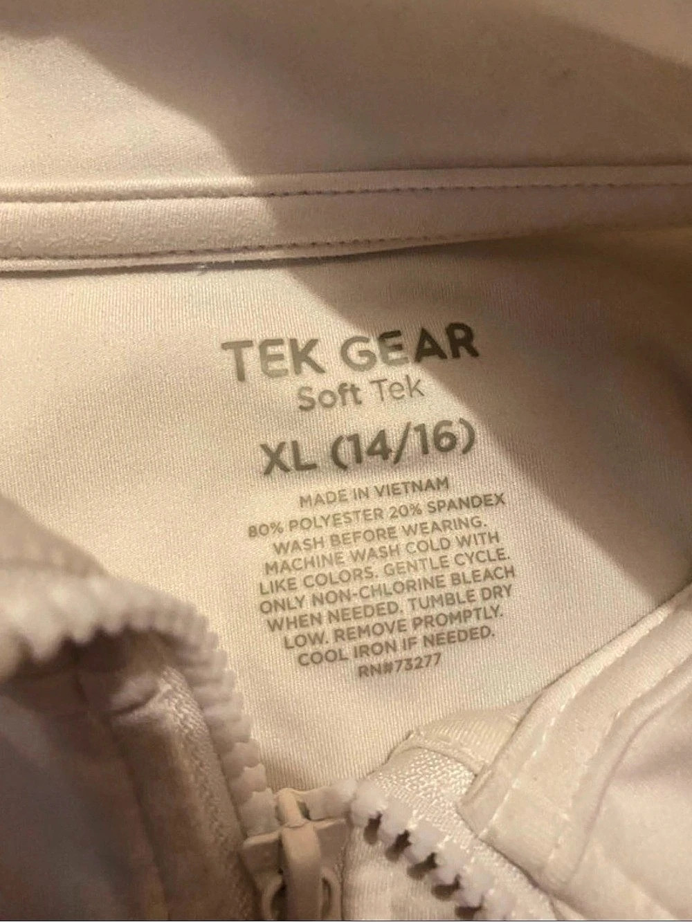 Girls’ Tek Gear Soft Tek White Active Vest Size XL (14/16)